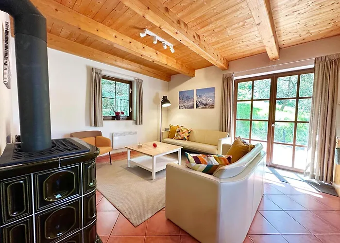 Holiday Home In Rudn K With Private Garden